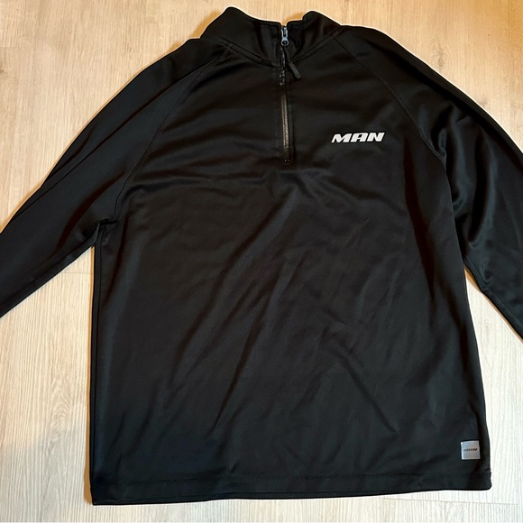 Black boohooMAN Active Fit 1/4 Zip Top, Size Large - Gym Style & Functionality - Picture 10 of 16